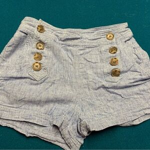 Buttoned Women's Shorts